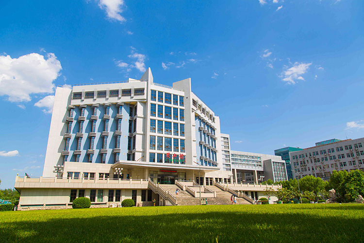 首都师范大学文化研究院品牌设计主视觉，锦连环打造扇文化主题，让传播更中国的文化智库视觉系统